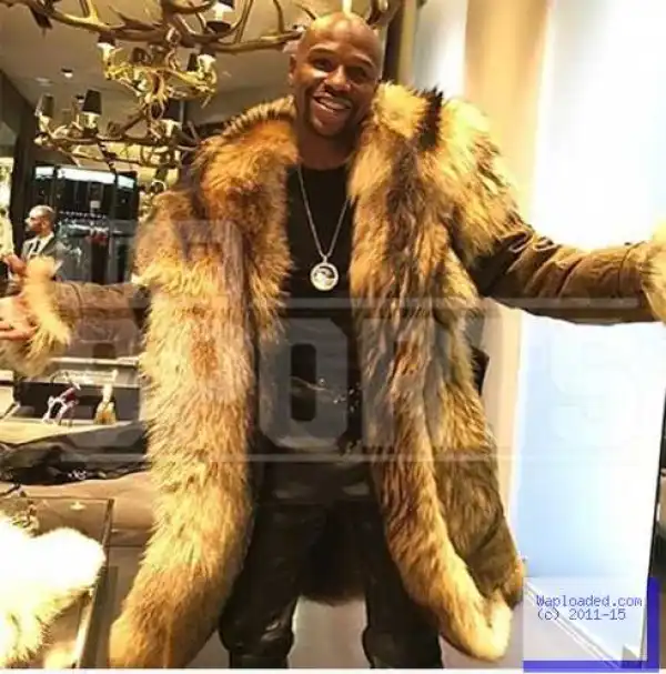 Floyd Mayweather Buys $400k On A Mink Coat